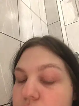 Snapshot of Charlotte_Ros chatting on January 1, 5:33 pm Charlotte Ros online show from January 1, 5:33 pm