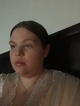 Snapshot of Charlotte_Ros chatting on February 3, 4:31 pm Charlotte Ros online show from February 3, 4:31 pm