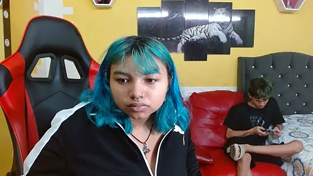 Snapshot of andy_dan18 chatting on February 28, 7:48 pm andy dan18 online show from February 28, 7:48 pm