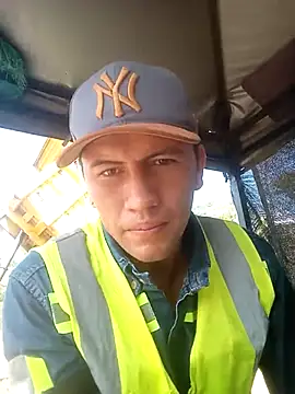 Snapshot of restrepo99 chatting on March 21, 7:24 pm restrepo99 online show from March 21, 7:24 pm