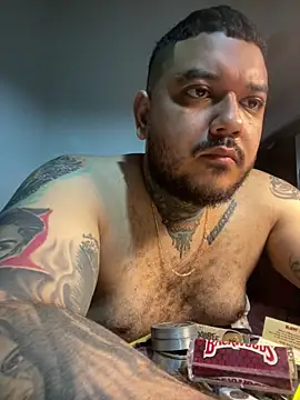 El Titan1998 online show from June 6, 12:32 pm