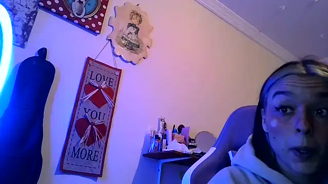 BlueStoneX online show from February 14, 7:38 am