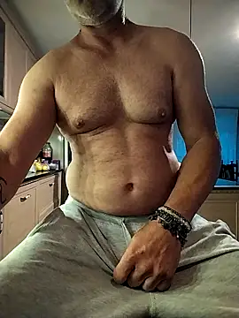kevincumporn online show from May 11, 2:50 am