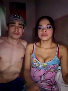 Snapshot of BlakeandRouse chatting on March 15, 4:57 pm BlakeandRouse online show from March 15, 4:57 pm