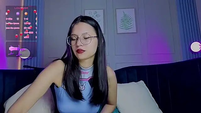 Snapshot of Abbydreams_ chatting on June 6, 2:33 pm Abbydreams online show from June 6, 2:33 pm