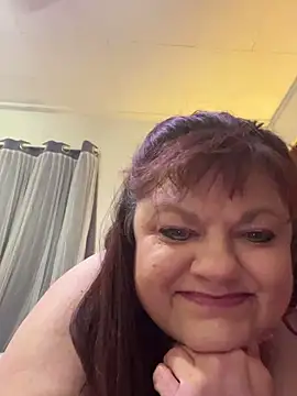 Snapshot of Luciouslouise72@xh chatting on October 1, 1:55 am Luciouslouise72xh online show from October 1, 1:55 am