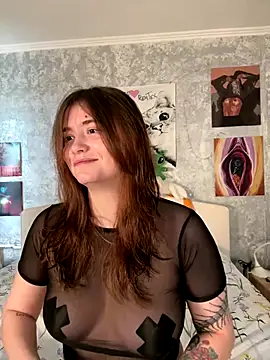 Snapshot of Sabrina_shells chatting on October 22, 10:15 am Sabrina shells online show from October 22, 10:15 am