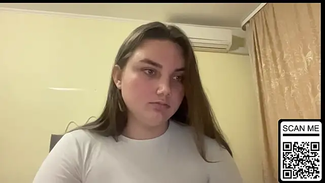 Dreamyblushfairy online show from November 25, 3:45 pm