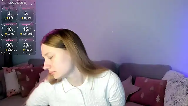 Haley Vixen online show from May 12, 8:11 am