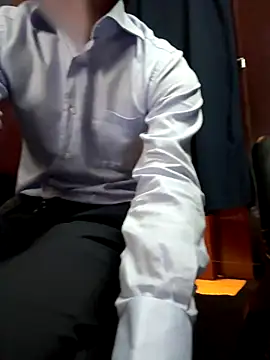 miichannnnn online show from October 2, 10:00 am