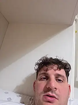 michemichemiche8 online show from March 2, 9:32 pm