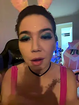 Snapshot of StarSex22 chatting on October 29, 4:48 am StarSex22 online show from October 29, 4:48 am