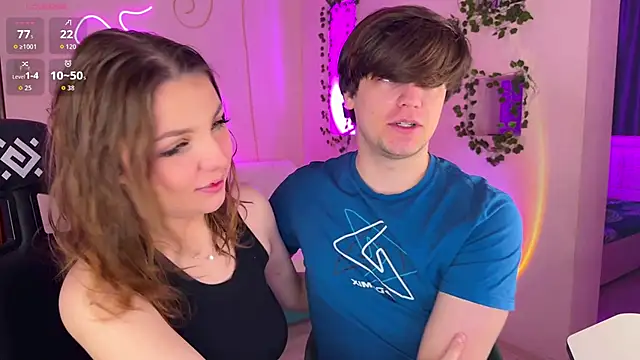 RobertAndLinela online show from November 24, 4:07 pm