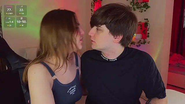 RobertAndLinela online show from March 5, 10:22 am