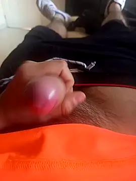 Snapshot of Luismiguelmx23 chatting on November 23, 11:04 pm Luismiguelmx23 online show from November 23, 11:04 pm