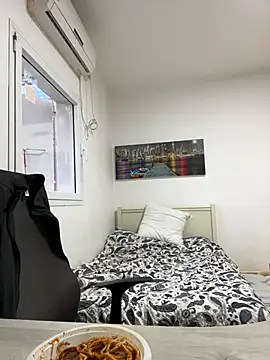 Snapshot of luffykingofpirets chatting on January 8, 2:46 pm luffykingofpirets online show from January 8, 2:46 pm