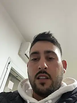 Snapshot of luffykingofpirets chatting on January 8, 5:48 pm luffykingofpirets online show from January 8, 5:48 pm