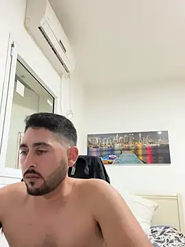 Snapshot of luffykingofpirets chatting on January 8, 8:50 pm luffykingofpirets online show from January 8, 8:50 pm