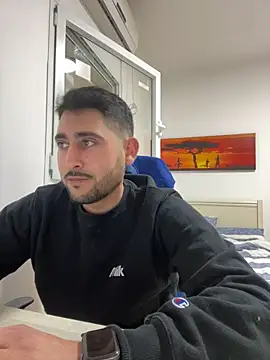 Snapshot of luffykingofpirets chatting on February 21, 2:59 pm luffykingofpirets online show from February 21, 2:59 pm