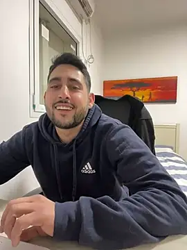 Snapshot of luffykingofpirets chatting on February 25, 5:04 pm luffykingofpirets online show from February 25, 5:04 pm