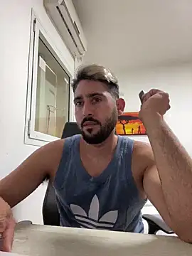 Snapshot of luffykingofpirets chatting on November 12, 12:38 pm luffykingofpirets online show from November 12, 12:38 pm