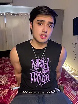 sunny49477 online show from April 3, 3:04 am