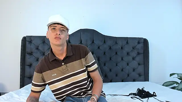 two milkyway online show from September 25, 11:58 am