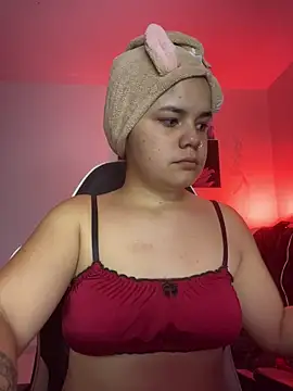 pretty angela1 online show from November 28, 1:30 am