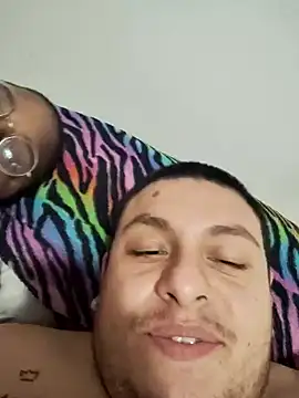 Itallionstallion online show from December 27, 8:13 am