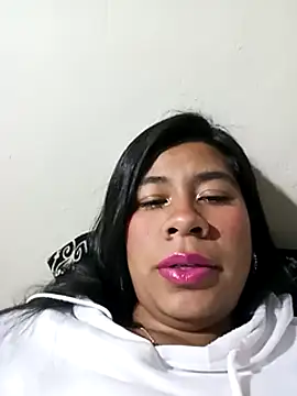 Snapshot of Pamelamilkk_1007 chatting on January 17, 8:45 am Pamelamilkk 1007 online show from January 17, 8:45 am