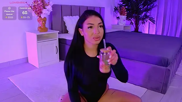 evanew  online show from February 11, 6:13 pm