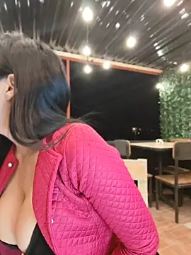 Snapshot of Isabellitasexi38 chatting on January 19, 1:42 am Isabellitasexi38 online show from January 19, 1:42 am