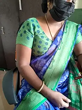 Snapshot of Tamil_roja69 chatting on May 14, 6:09 am Tamil roja69 online show from May 14, 6:09 am