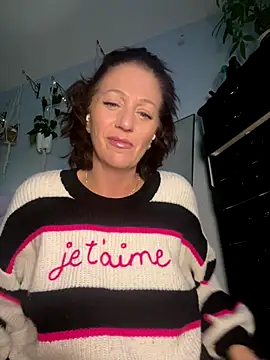 AlessasRoom online show from November 16, 9:53 pm