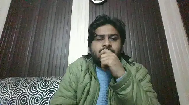 Snapshot of indihotguy chatting on January 12, 11:17 am indihotguy online show from January 12, 11:17 am