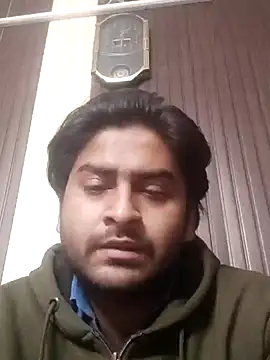 Snapshot of indihotguy chatting on February 19, 1:28 pm indihotguy online show from February 19, 1:28 pm