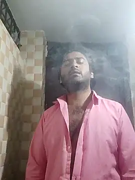 Snapshot of indihotguy chatting on February 22, 7:47 pm indihotguy online show from February 22, 7:47 pm