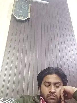 Snapshot of indihotguy chatting on February 23, 4:46 pm indihotguy online show from February 23, 4:46 pm