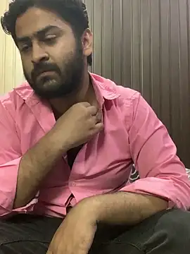 Snapshot of indihotguy chatting on March 20, 6:42 pm indihotguy online show from March 20, 6:42 pm