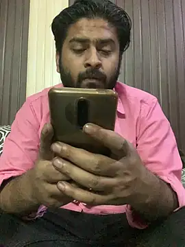 Snapshot of indihotguy chatting on March 21, 4:28 am indihotguy online show from March 21, 4:28 am