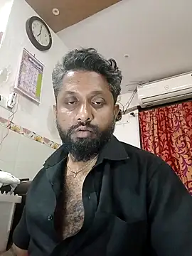 Snapshot of carria_homes chatting on January 20, 1:32 pm carria homes online show from January 20, 1:32 pm