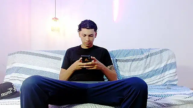 Br4ndxpimm online show from May 24, 5:07 pm