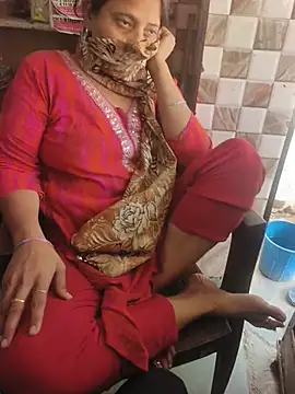 Snapshot of Laxmi_1920 chatting on May 14, 5:47 am Laxmi 1920 online show from May 14, 5:47 am