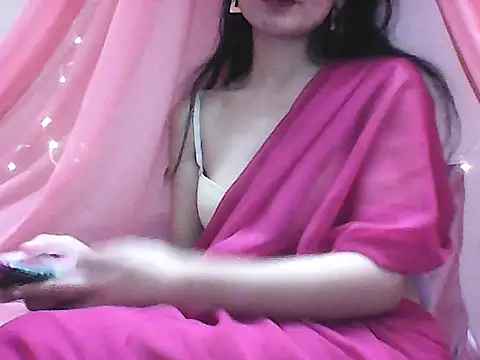 Snapshot of roseofvenom chatting on December 29, 9:20 pm roseofvenom online show from December 29, 9:20 pm