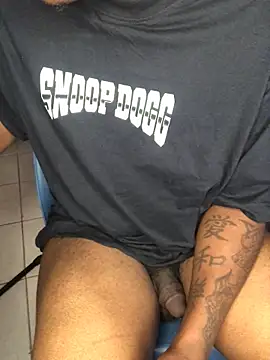 Redfucks333 online show from April 18, 7:07 pm