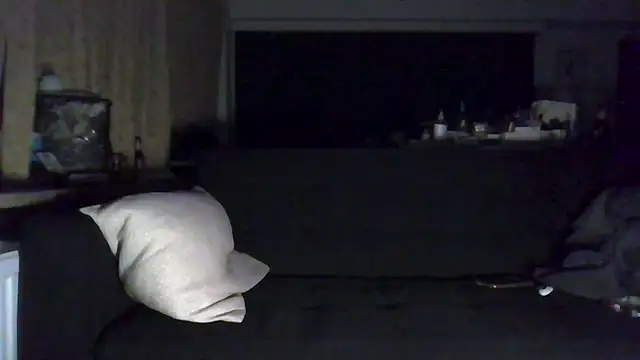 Snapshot of Levi_Latino chatting on January 6, 10:56 pm Levi Latino online show from January 6, 10:56 pm