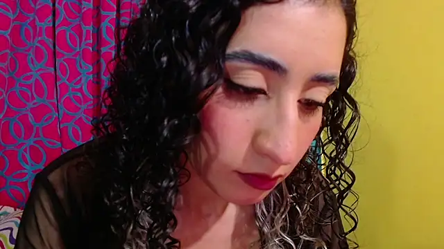 valerie mase online show from November 19, 8:20 pm