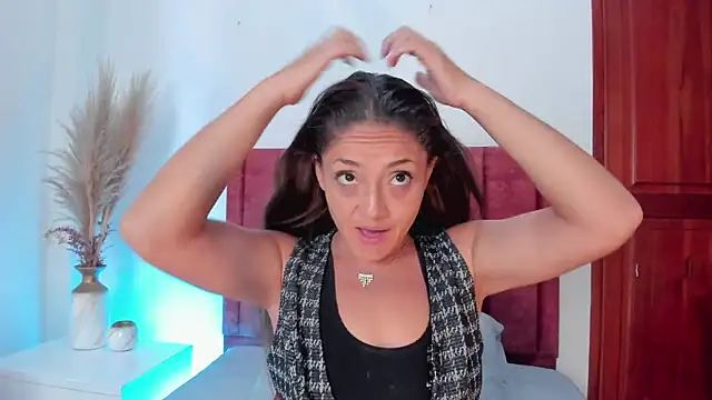 EloiseQuinn online show from September 11, 12:33 am