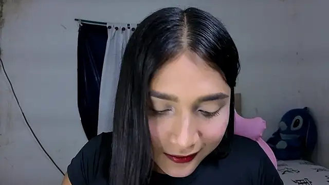 Snapshot of Miss_noah18 chatting on September 9, 8:19 pm Miss noah18 online show from September 9, 8:19 pm