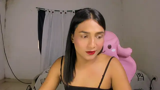 Snapshot of Miss_noah18 chatting on October 1, 7:31 pm Miss noah18 online show from October 1, 7:31 pm